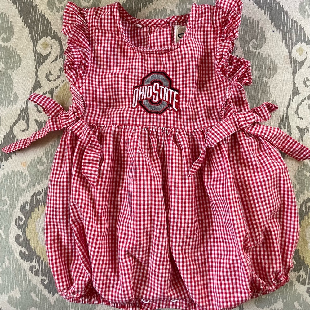 EUC gingham Ohio State romper 0-3 months
